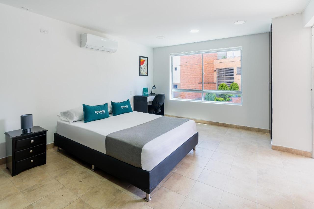 Hotel Ayenda Coliving La 78A Medellín Exterior foto